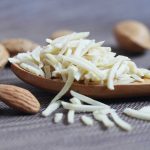 خلال بادام درختی