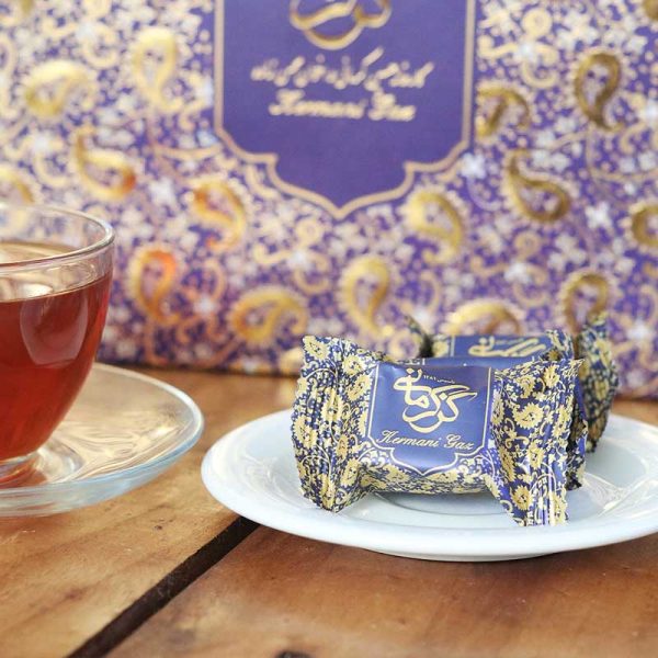 گز 28% مخلوط پسته و بادام کرمانی - Image 1