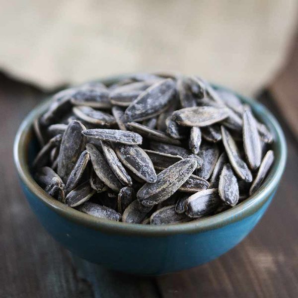 تخمه آفتابگردان دورنگ نمکی - Image 1