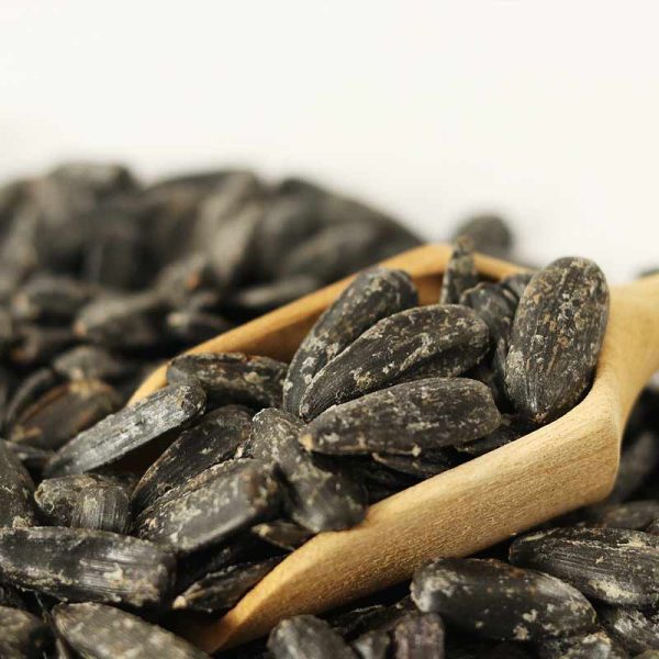 تخمه-افتابگردان-نمکی تخمه آفتابگردان سیاه - Image 1