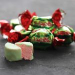 شکلات پشمک هندوانه حاج عبداله