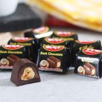 شکلات تلخ با مغز فندق آیدین